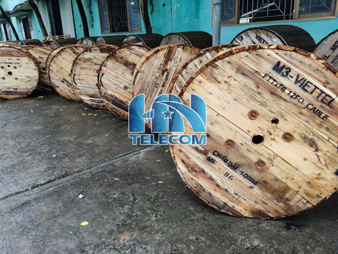 Cáp quang treo 24fo m3 viettel