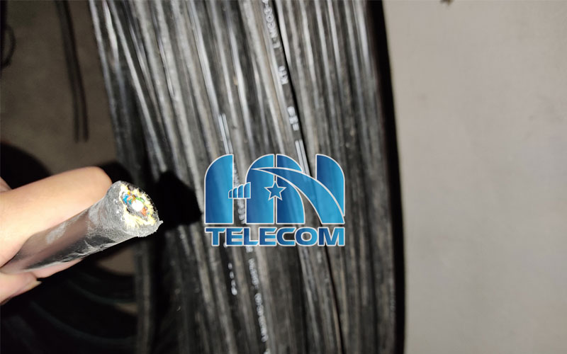 Đặc điểm cáp treo adss