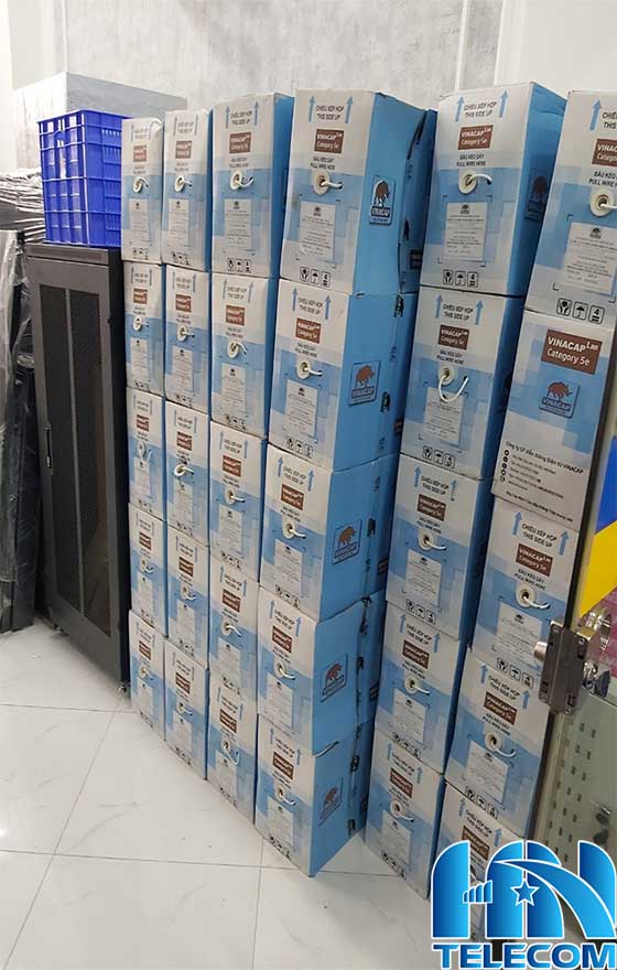 Kho cáp mạng cat5e vinacap