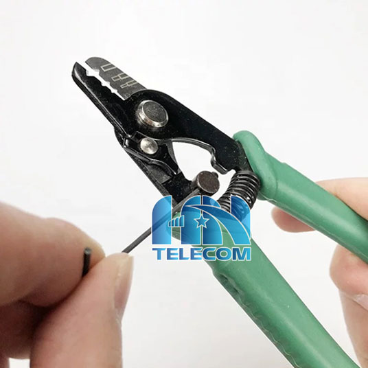 Kìm tuốt sợi quang màu xanh cao cấp