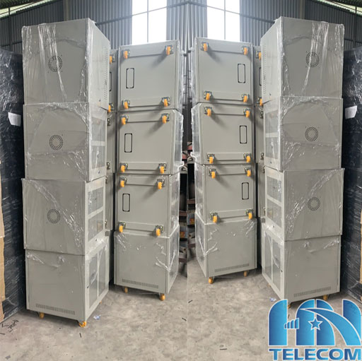 Tủ mạng 10U sâu 600 màu trắng