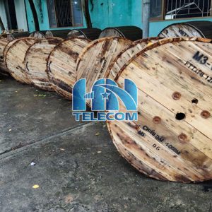 Cáp quang treo ADSS SINGLEMODE