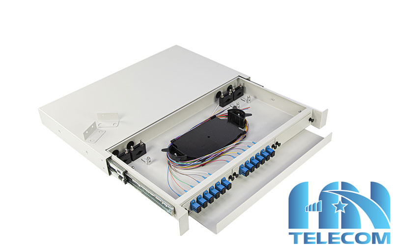 ODF 12FO khay trượt gắn rack chuẩn SC