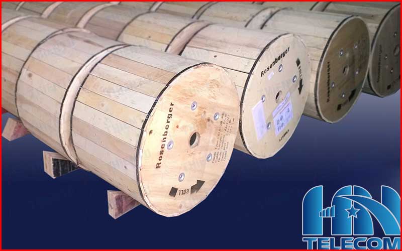 Cáp feeder ROSENBERGER
