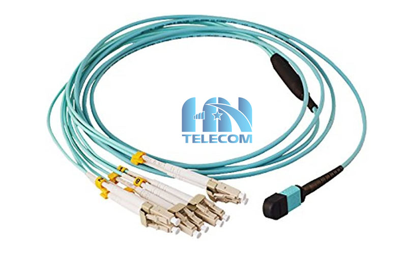 Dây nhảy quang MPO to LC 12 sợi OM4 đa mốt