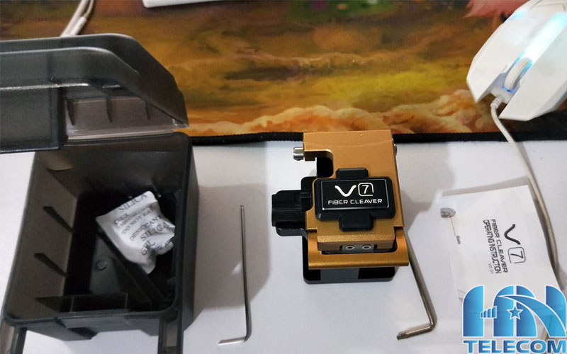 Dao cắt sợi quang Inno V7