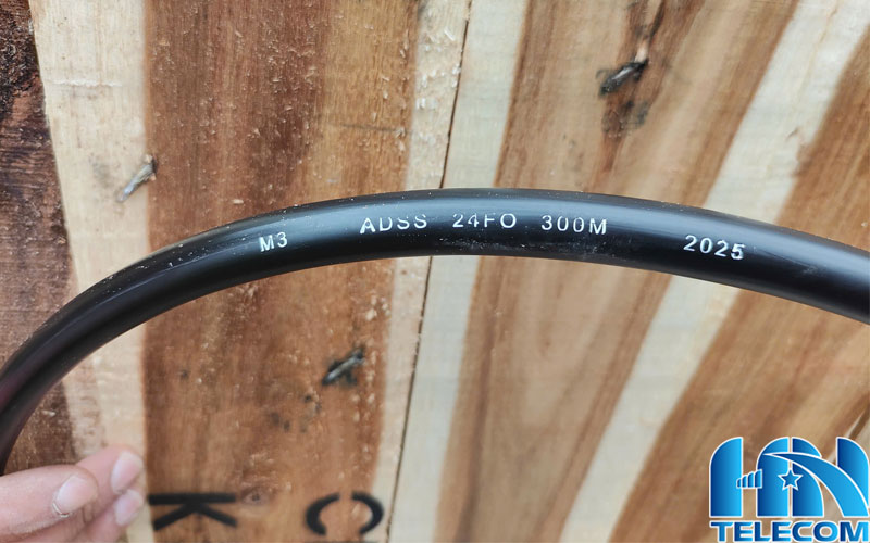 Ảnh thực tế Cáp quang ADSS 24FO KV300