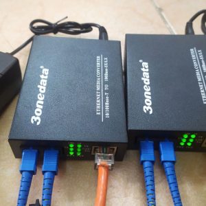 Thông tin chi tiết về bộ chuyển đổi quang điện Converter quang 3Onedata Model 1100L-S-SC-20KM 2 sợi 100M