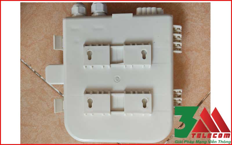 Hộp phối quang ODF 8Fo nhựa ngoài trời Outdoor