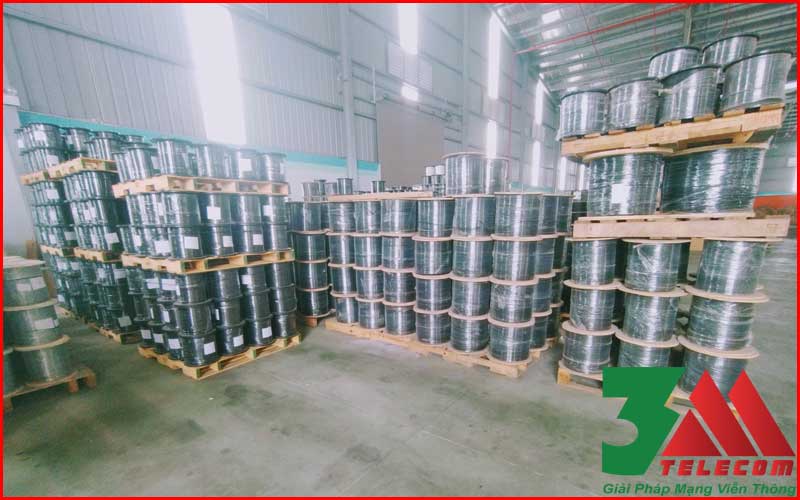 Ảnh thực tế cáp quang 1FO bọc chặt