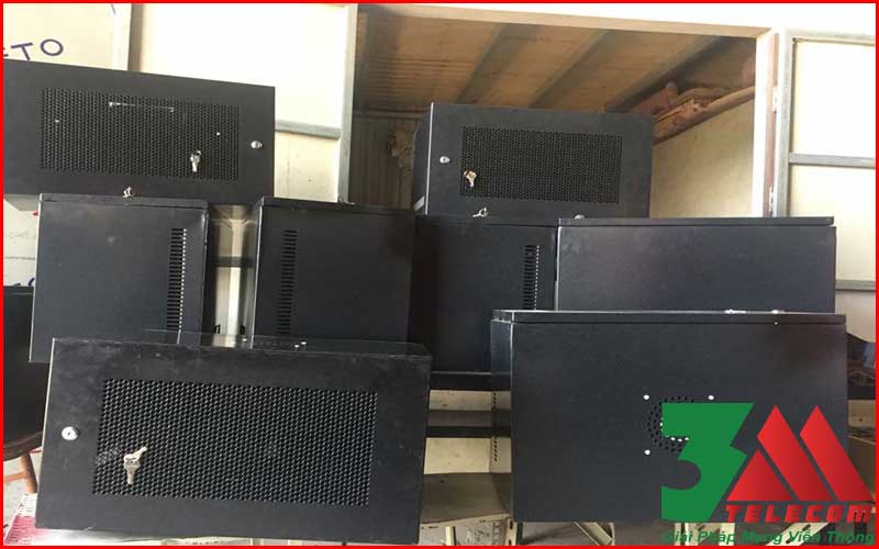 Tủ Rack 10U-D500 Trong Nhà
