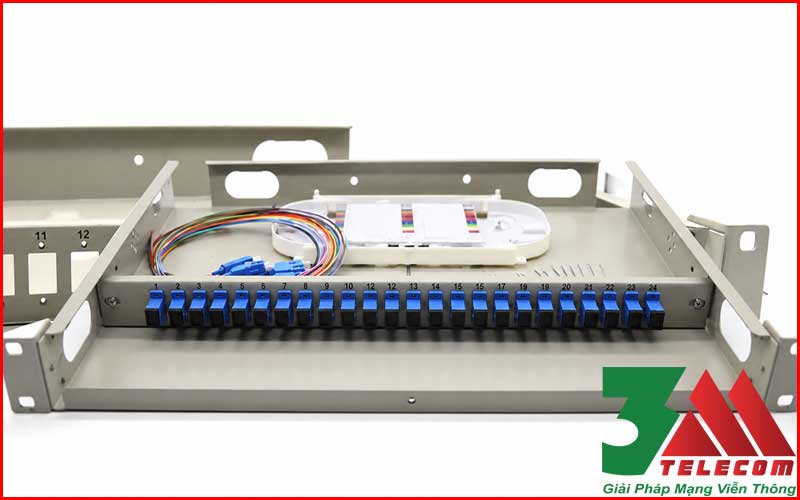 Hộp phối quang ODF 12FO gắn rack 19 inch trong nhà