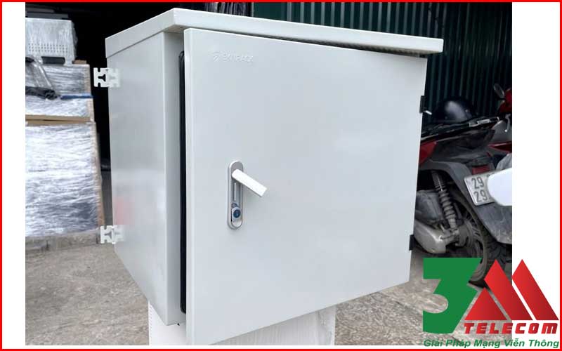 Tủ Rack Ngoài Trời 10U Chống Nước IP65 Chính Hãng