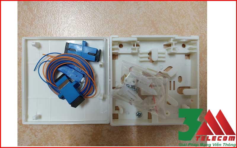 Hộp phối quang ODF 2FO vỏ nhựa đầy đủ phụ kiện